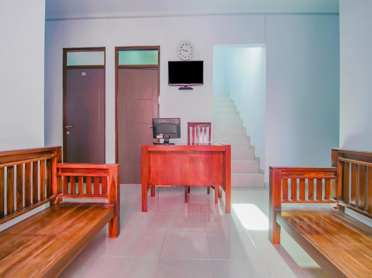 Oyo 2770 Zleepy Wisma Khazri Bogor Exterior foto